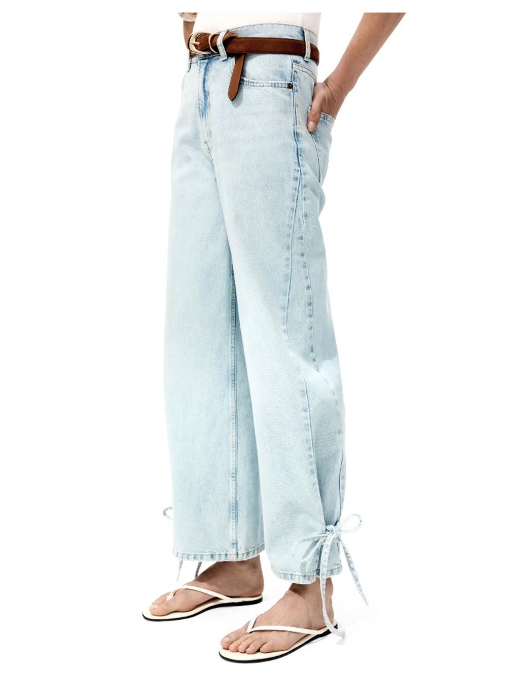 H&M High-Waist Barrel-Leg Ankle Jeans